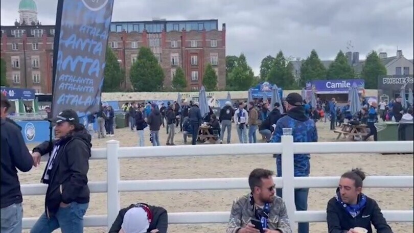 Fan zone Atalanta a Dublino, atmosfera calda in vista della finale