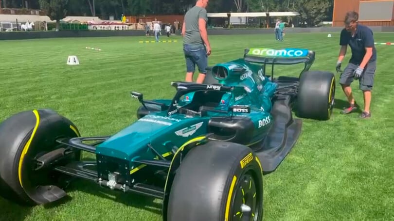 L'Aston Martin a Roma: una 665 cavali fra i cavalli in gara a Piazza di Siena