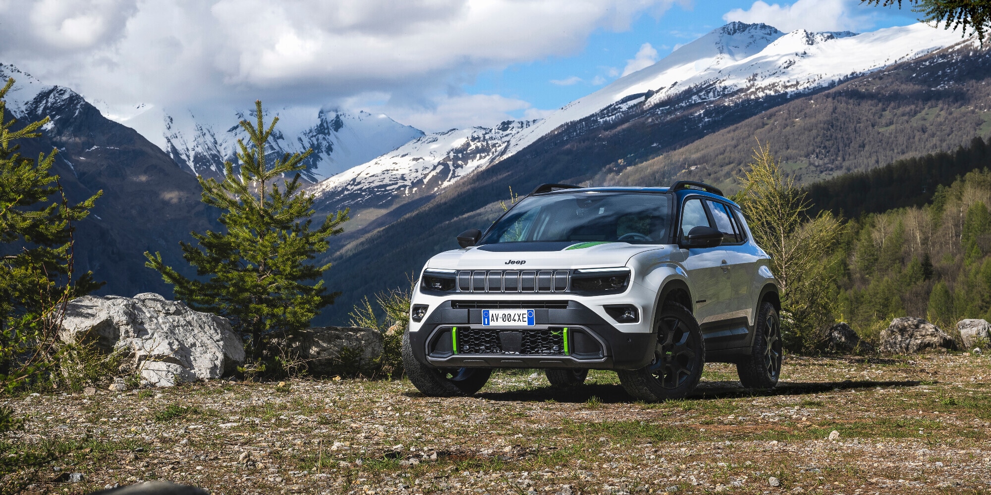 Jeep Avenger 4xe, arriva la trazione integrale