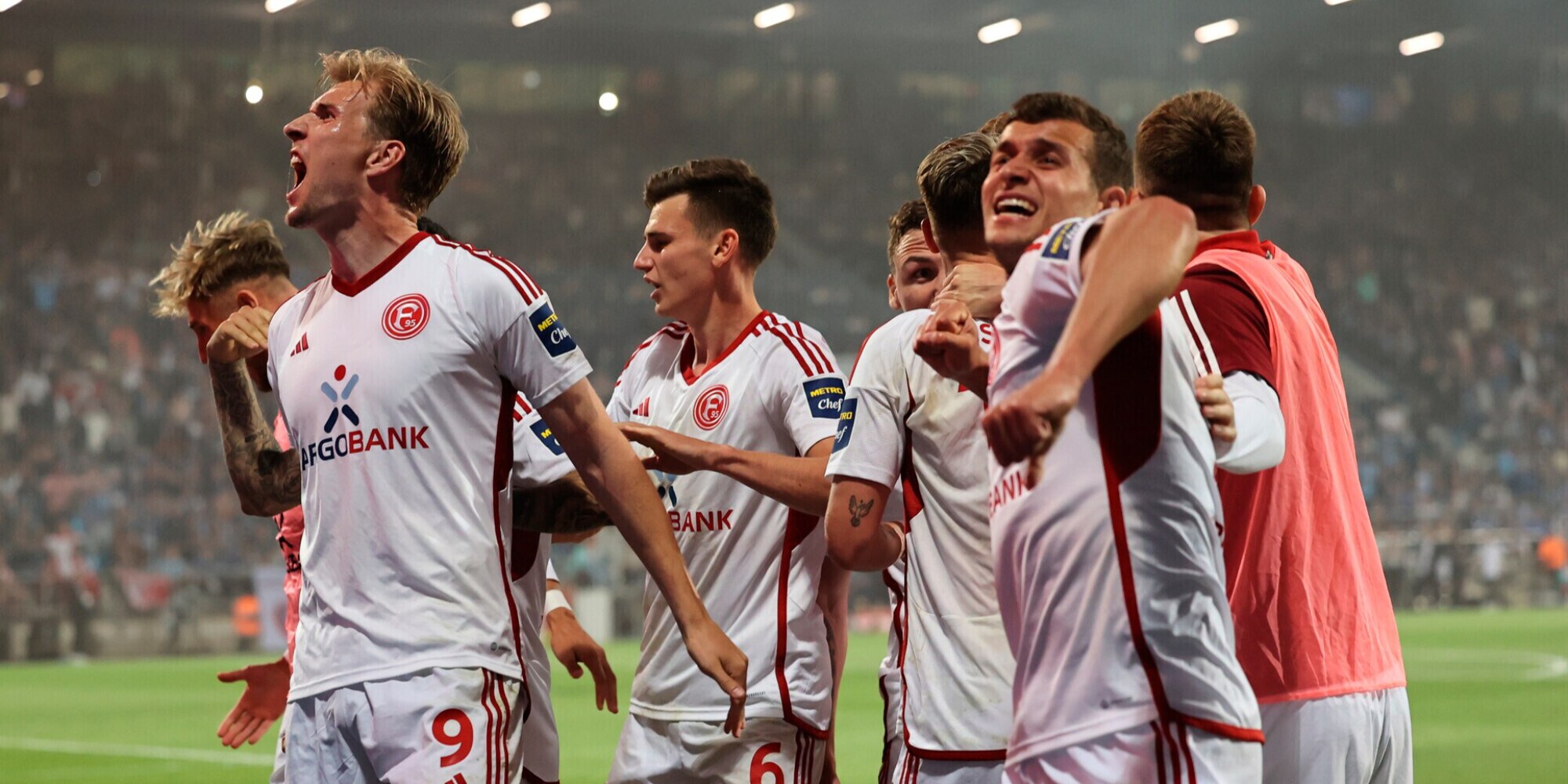 Düsseldorf ad un passo dalla Bundesliga, il Bochum sprofonda in casa