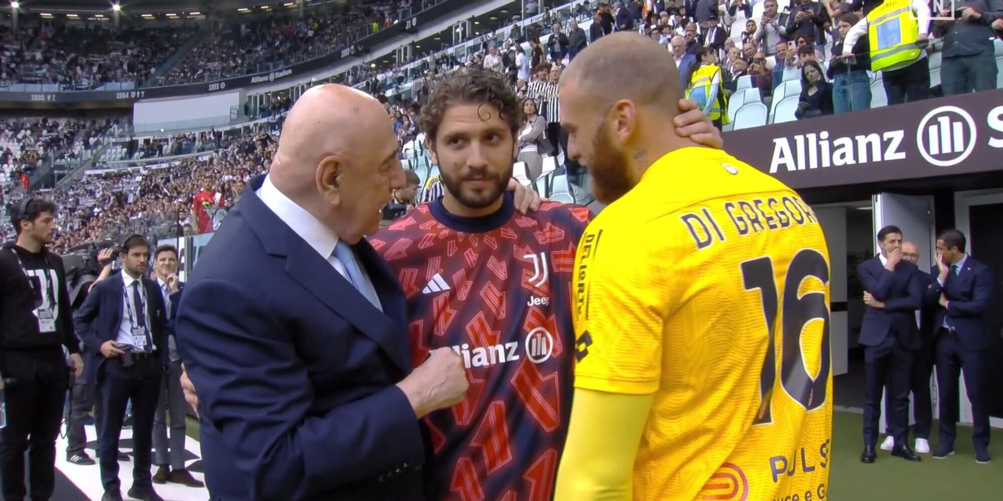 Di Gregorio respira la Juve, Galliani gli presenta lo Stadium e Locatelli...