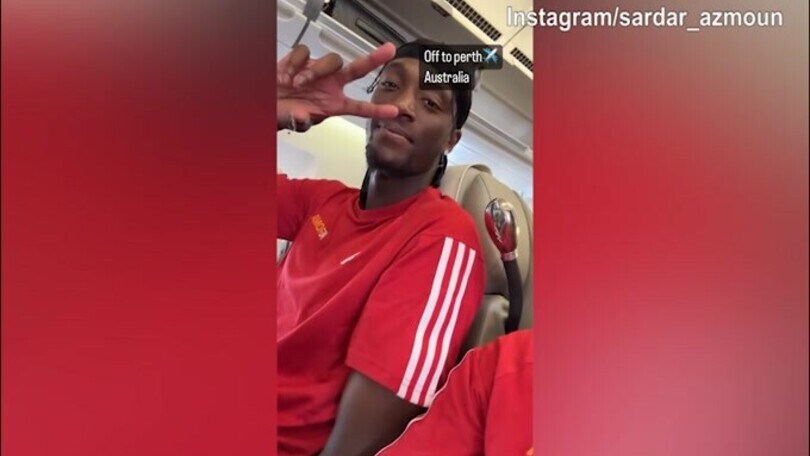 La Roma parte per l'Australia: in aereo c'è il trio Azmoun-Abraham-Dybala