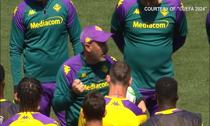 Allenamento della Fiorentina prima della sfida all'Olympiakos