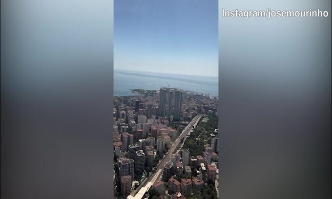 Mourinho sopra lo stadio del Fenerbahce: tutto pronto per la sua avventura