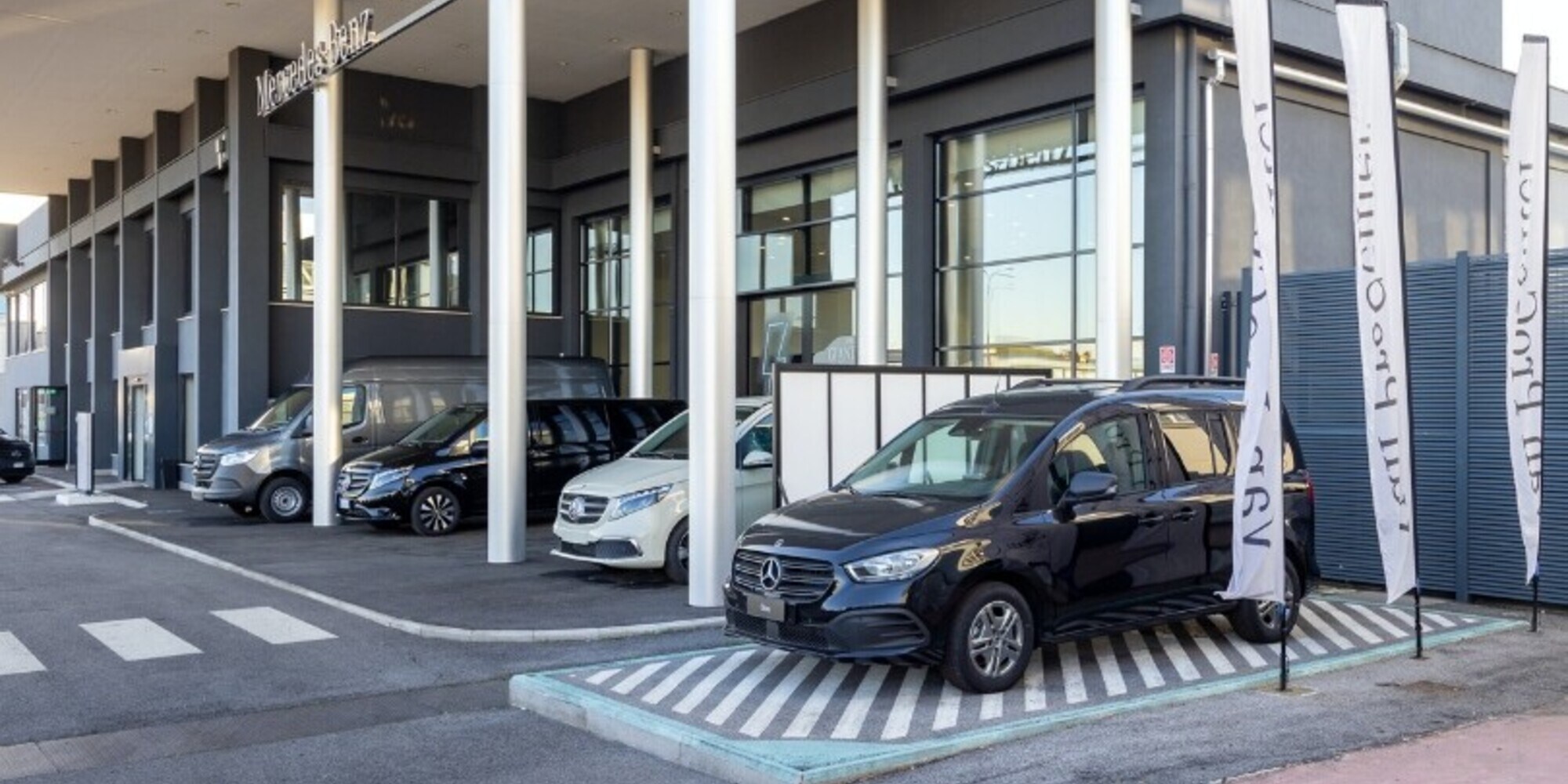 I nuovi van Mercedes protagonisti per una settimana nella sede di Autotorino