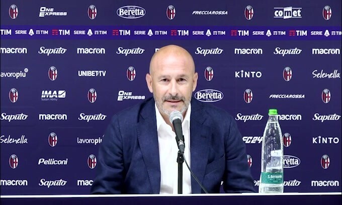 Italiano: "Emozionante giocare la Champions. Su Zirkzee e Calafiori.."