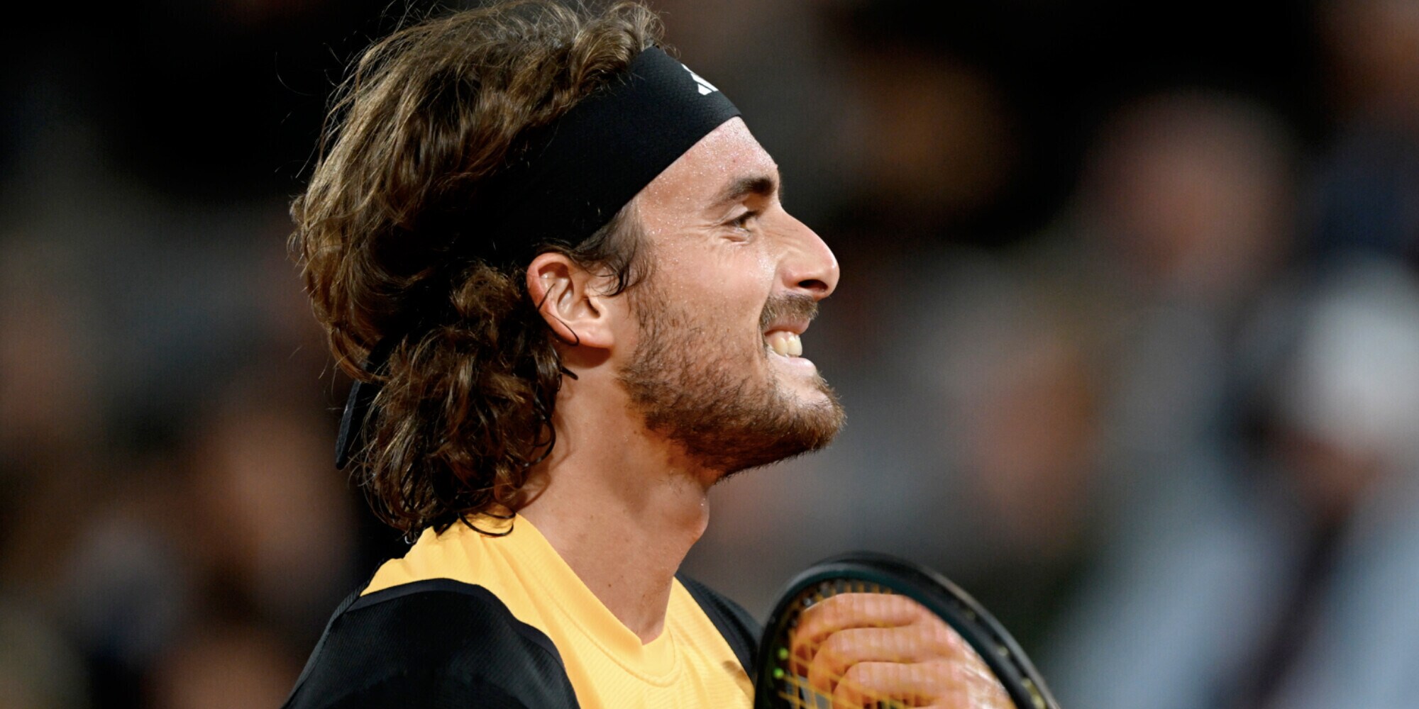 Tsitsipas, scoppia la polemica: “Vado via, la sua priorità non è il tennis”