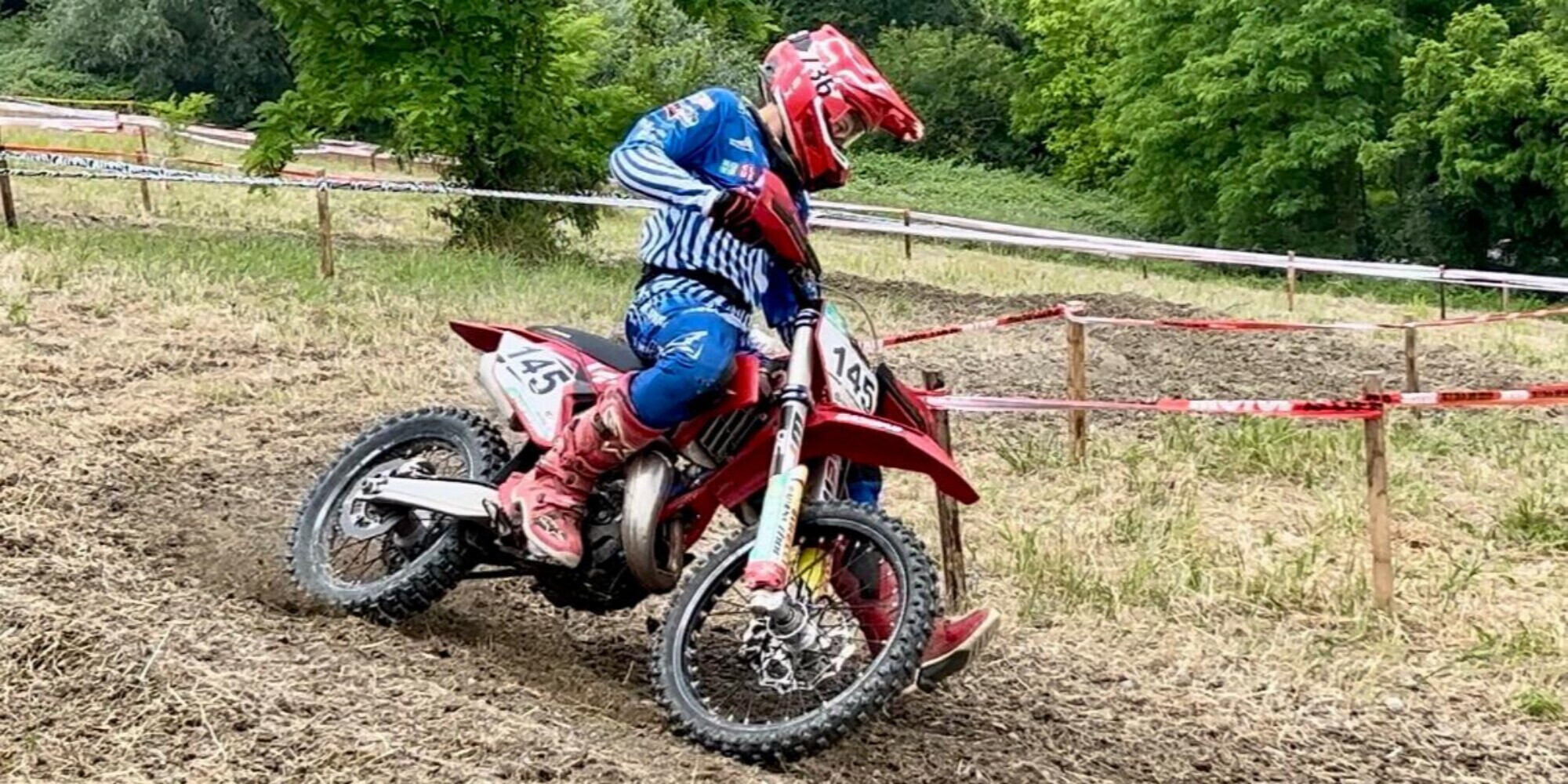 Il moto club Alfieri ha organizzato la seconda tappa del Trofeo Ferrero di minienduro