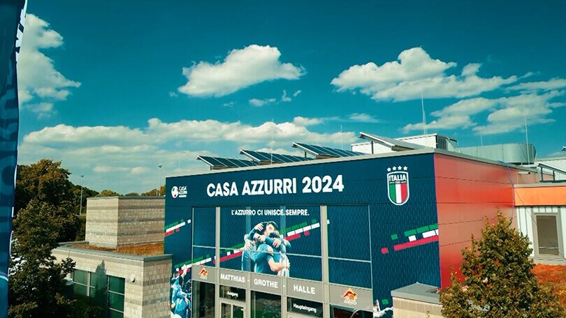 Casa Azzurri Germania Live: Bernardo Corradi ospite dello show condotto da Pierluigi Pardo e Gli Autogol