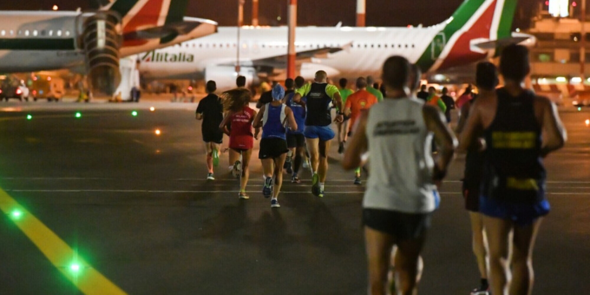 3mila persone stanotte correranno alla Milano Linate Runway Run