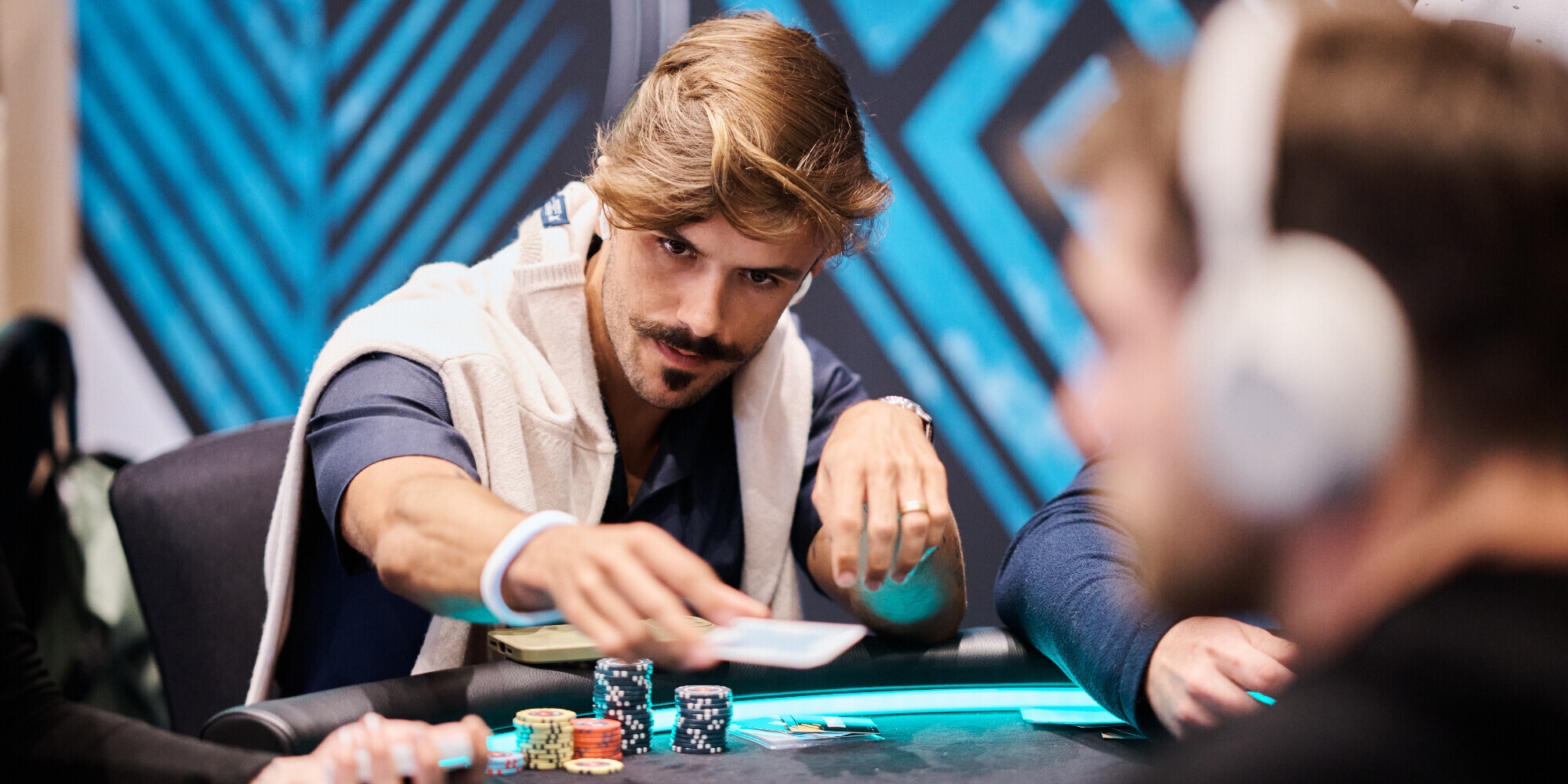 WSOP, Dzivielevski si ripete: quinto bracciale in 5 anni!