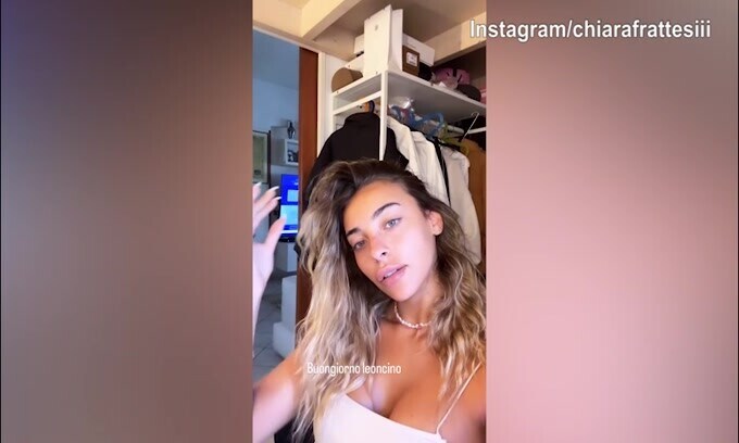 Chiara Frattesi ed il buongiorno: "Ho pensato di farmi le trecce...."