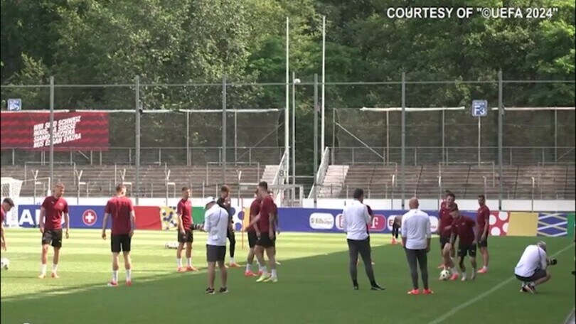 La Svizzera attende l'Italia: l'allenamento dei rossocrociati