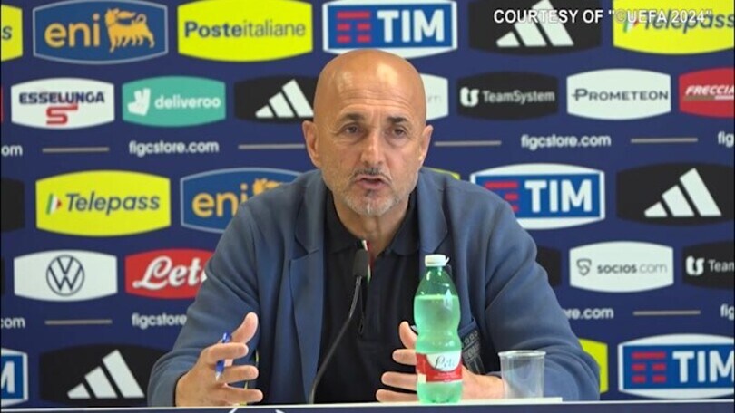 Spalletti: "Resto per ringiovanire l'Italia"