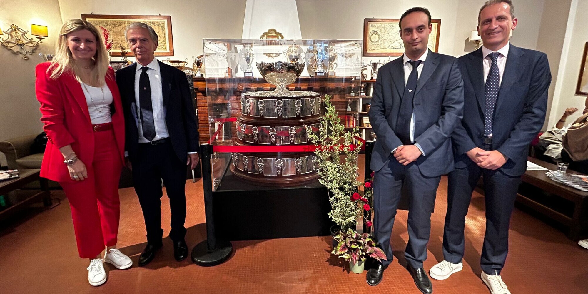 Al Tc Genova in esposizione la Coppa Davis