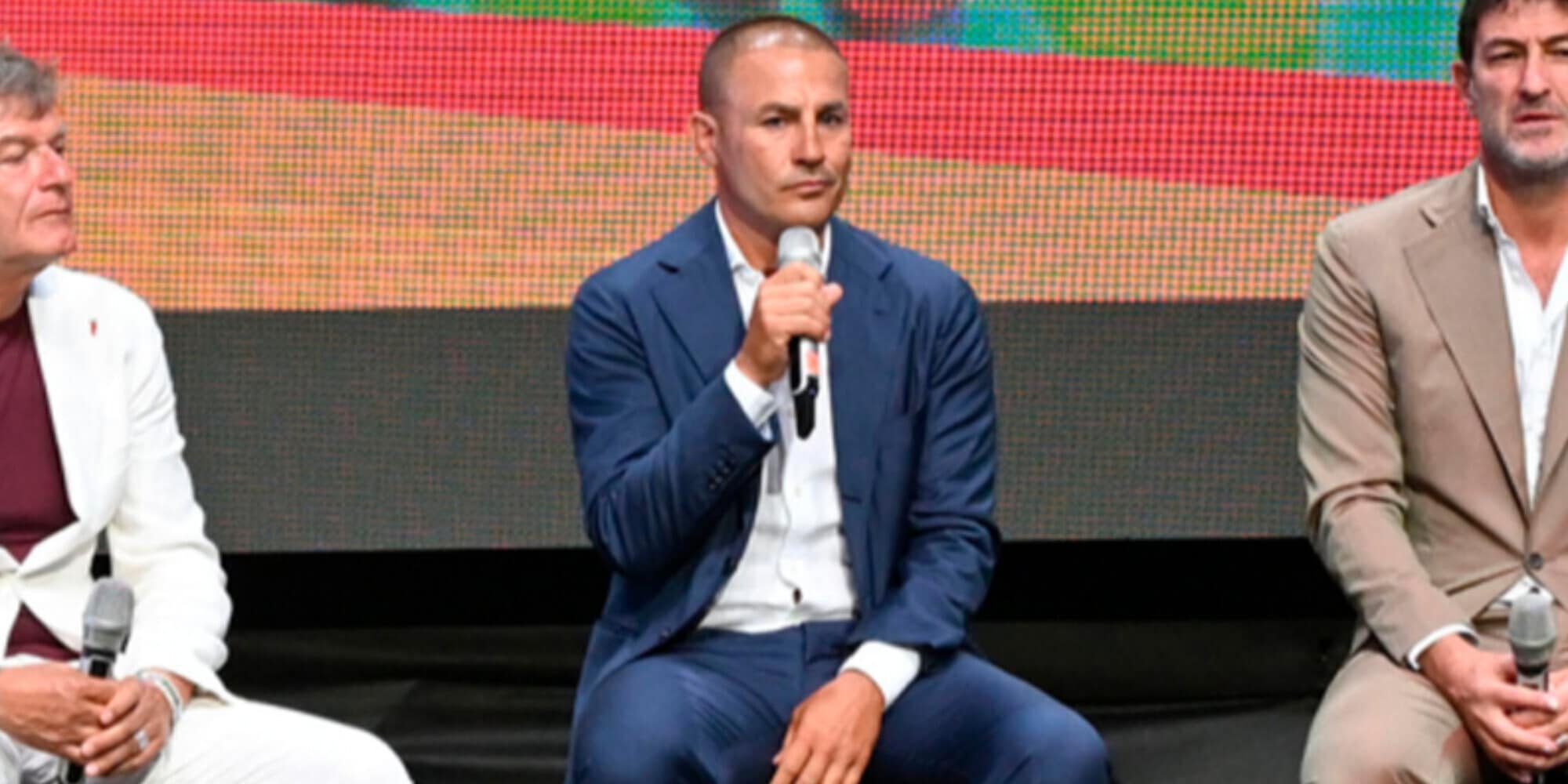 Italia, Cannavaro: “Importante che Buffon sia rimasto con la Nazionale"