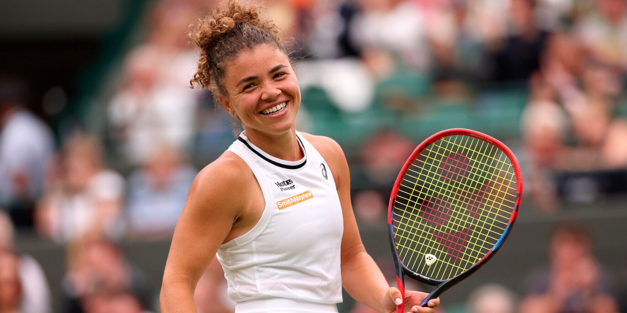 Paolini inarrestabile a Wimbledon: batte Andreescu e vola agli ottavi