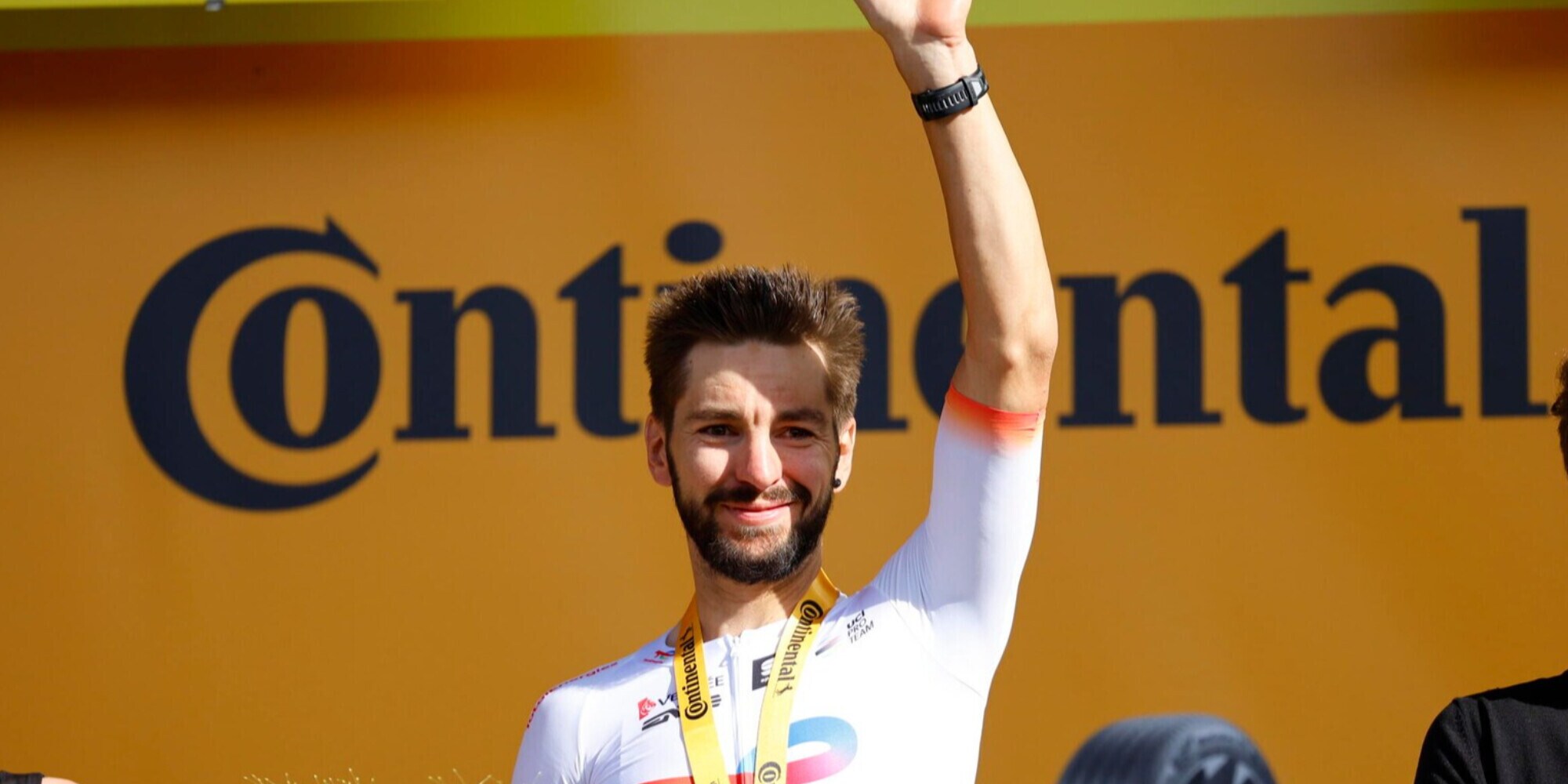 Turgis vince la 9ª tappa del Tour de France, Pogacar resta maglia gialla
