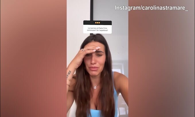 Carolina Stramare ed il test di gravidanza: "Ho nascosto tutto mentre..."