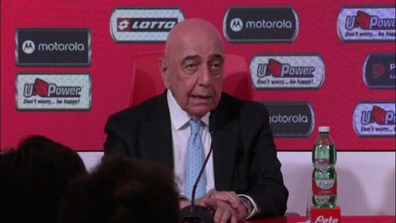 Galliani: "Per il momento nessuna trattativa per Colpani e Szczesny"