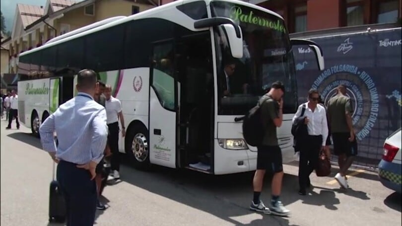 Napoli, che entusiasmo per Conte e Osimhen a Dimaro