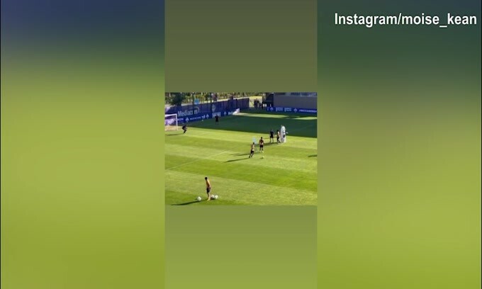 Fiorentina, la risposta di Kean alle critiche: "Questa è la mira che conta"