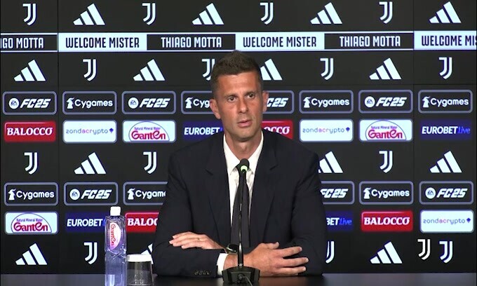 Motta: "Vlahovic grande giocatore, ma ha bisogno della squadra"