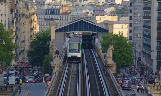Olimpiadi 2024, caos a Parigi: "Ferrovie, attacco per paralizzare la rete"
