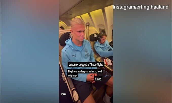 Manchester City, Haaland con lo sguardo fisso: "Solo mappa"