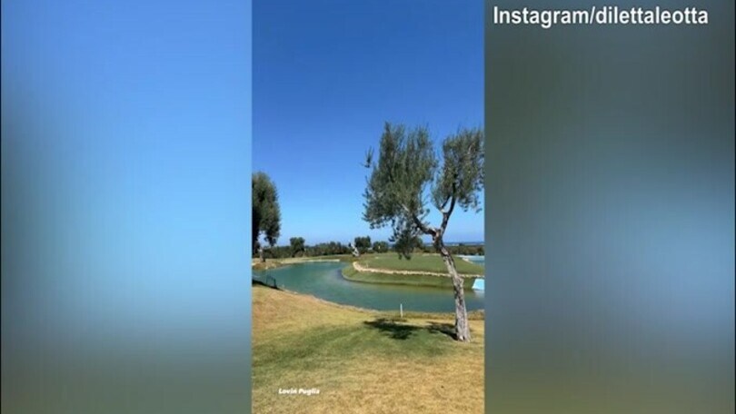 Puglia, Diletta Leotta si rilassa prima dell'inizio della Serie A
