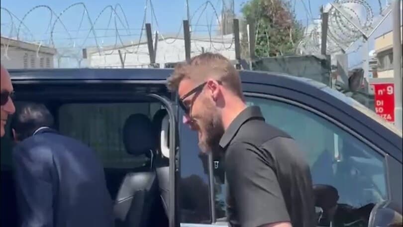 Fiorentina, primo bagno di folla per De Gea