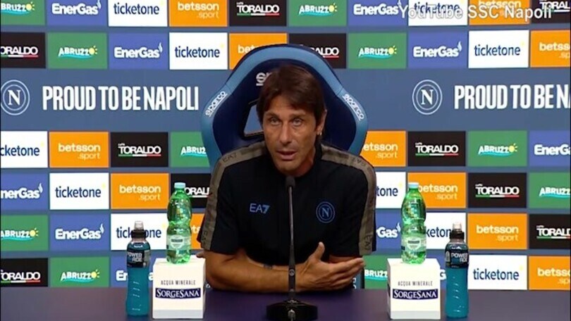 Conte e la metafora con il pugilato: "I cazzotti si prendono, ma si danno anche..."