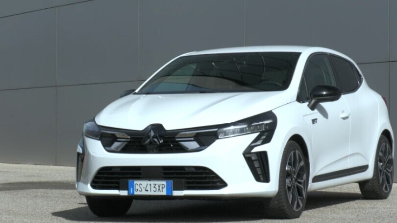Mitsubishi Colt 1.6 E-Tech, la prova