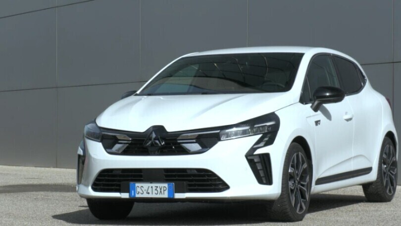 Mitsubishi Colt 1.6 E-Tech, la prova