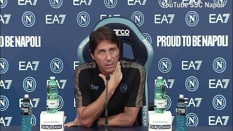 Conte esalta Kvaratskhelia: "Può diventare un top player"
