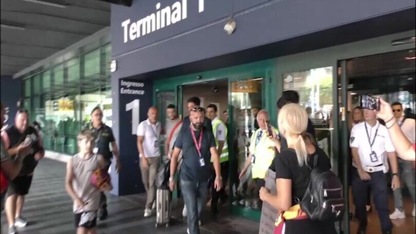 Roma, ecco lo sbarco di Hermoso a Fiumicino