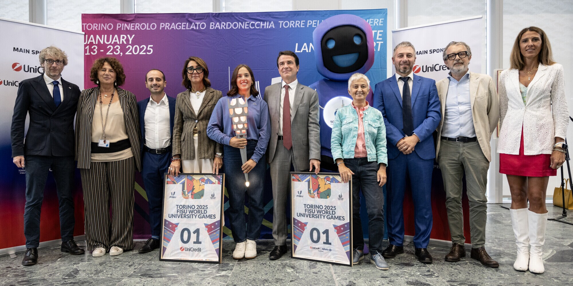 Torino 2025: al via il Tour della Fiamma del Sapere contenuta nella Torcia “Guarini”