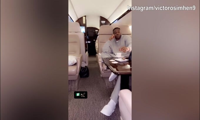 Osimhen lascia Istanbul: direzione Nigeria