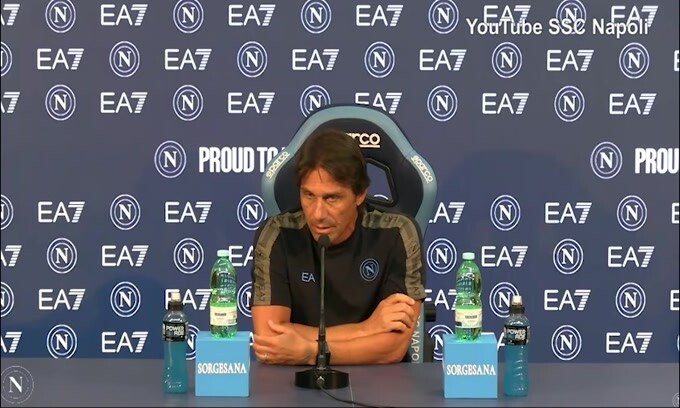 Conte: "Lukaku ha lavorato durante i giorni liberi"