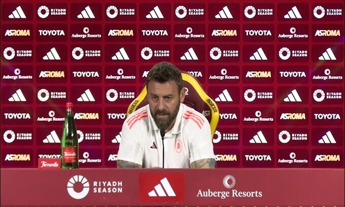 De Rossi su Zalewski: "Non penso sia una decisione definitiva"