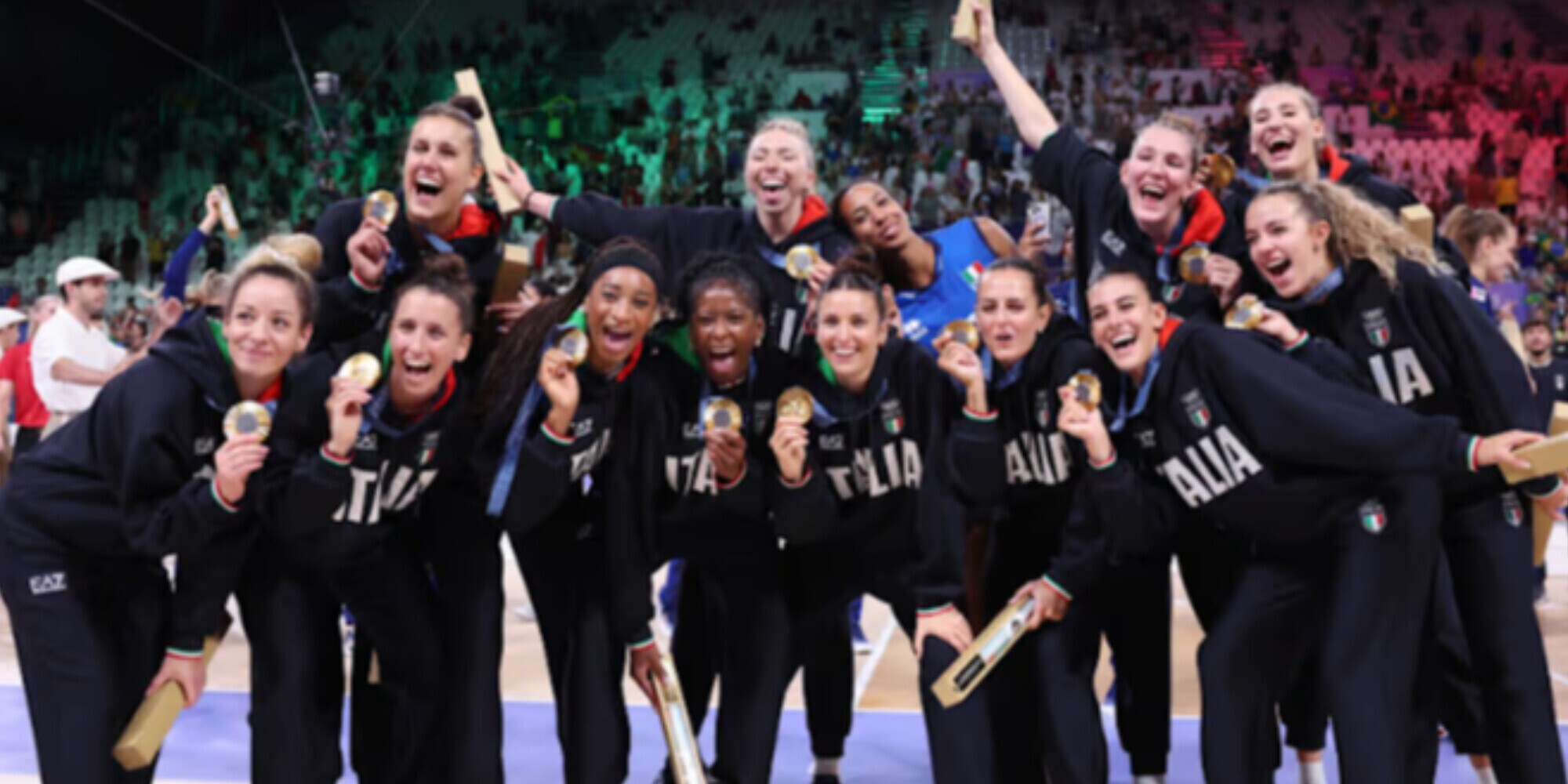 Pellegrini e le ragazze del volley a “Ballando con le stelle”