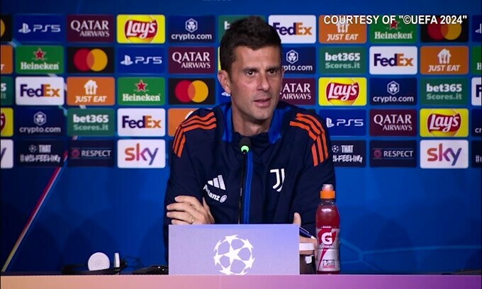 Thiago Motta su Vlahovic: "Deve accettare le critiche"