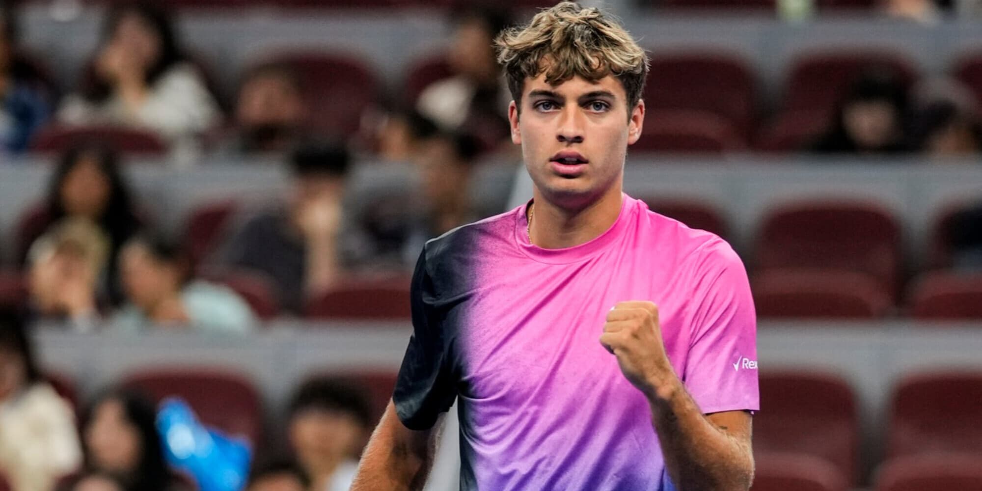 Cobolli show: annulla un match point, batte in rimonta Bublik e raggiunge Kotov