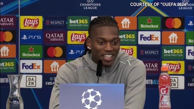Leao: "Parlo poco, rispondo con le mie qualità sul campo"