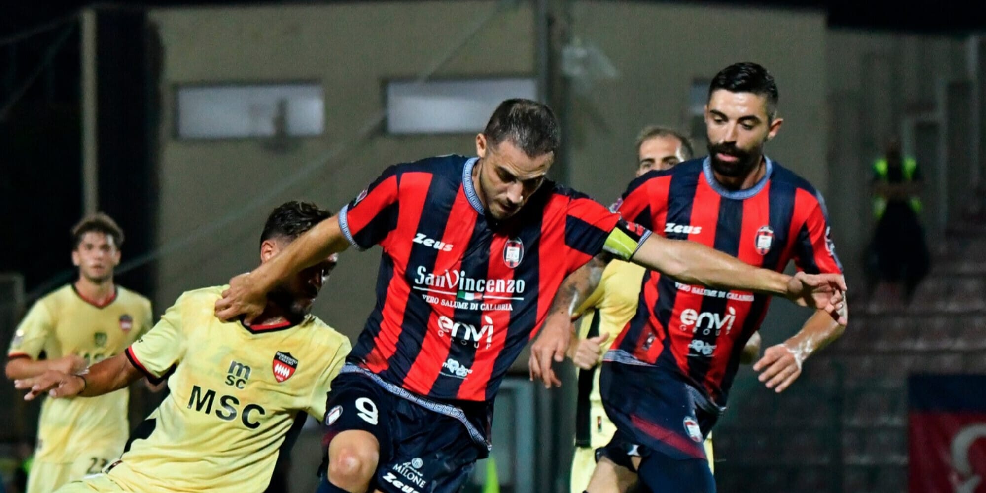Pronostico Crotone-Avellino, Goal o No Goal? Cosa dicono le quote