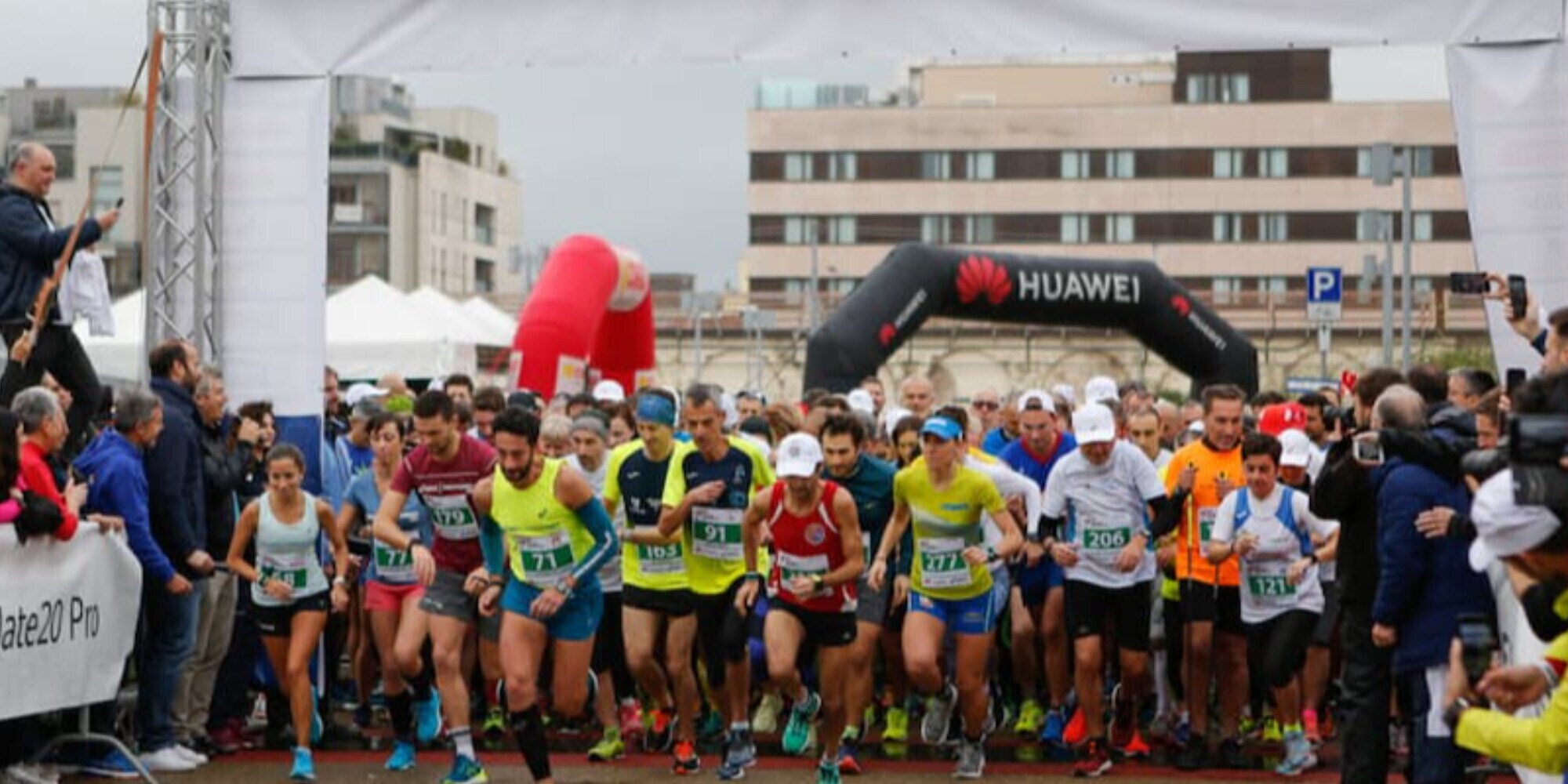 Sabato 23 novembre Fanfani Staffetta 3x7, la 40^ Estra Firenze Marathon corre per bene