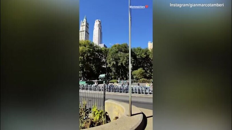Tamberi, dolce bacio a New York