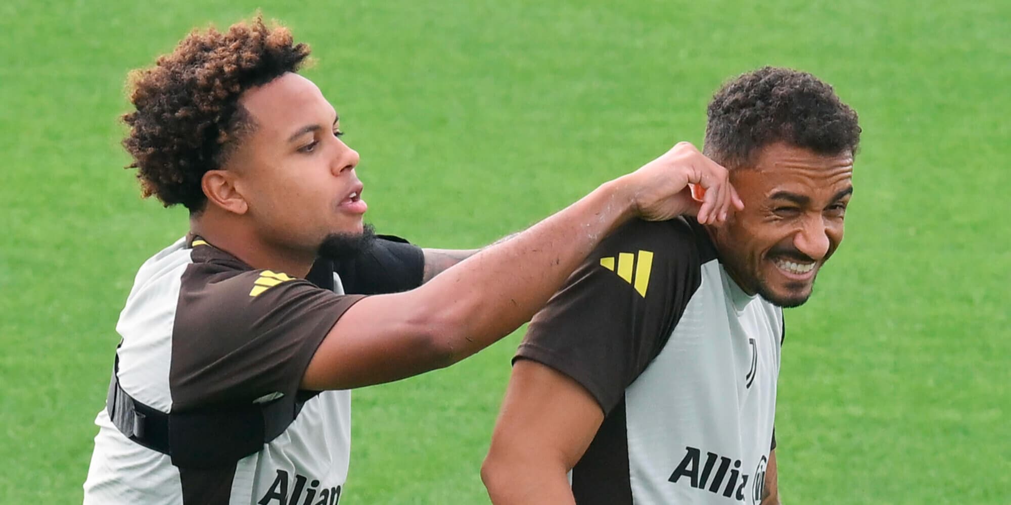 Juve in campo verso lo Stoccarda: McKennie in gruppo, out Koopmeiners e Gonzalez