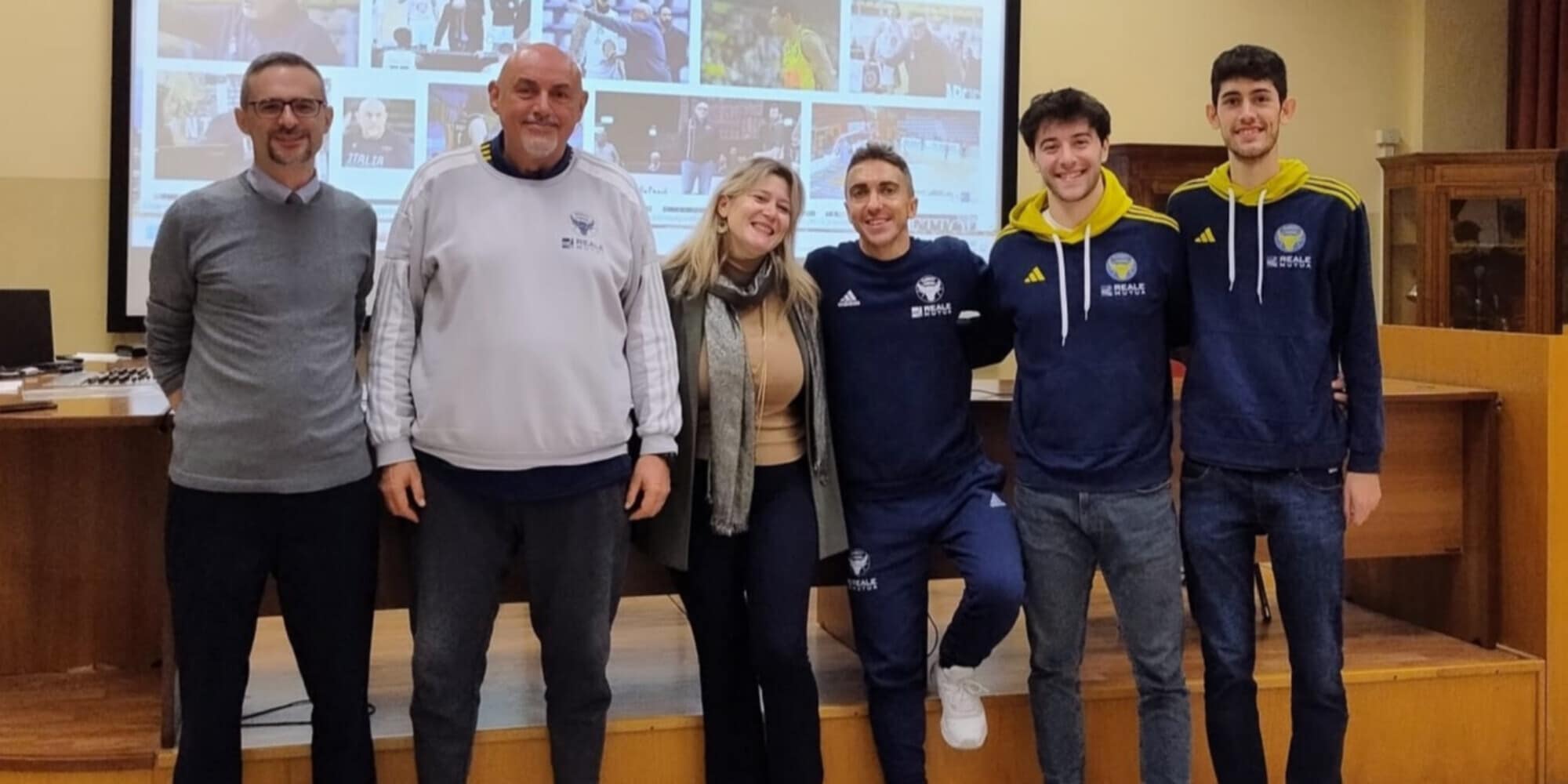 Basket Torino, coach Boniciolli incontra gli studenti dell'IIS Plana: “Cercare e riconoscere il proprio percorso"