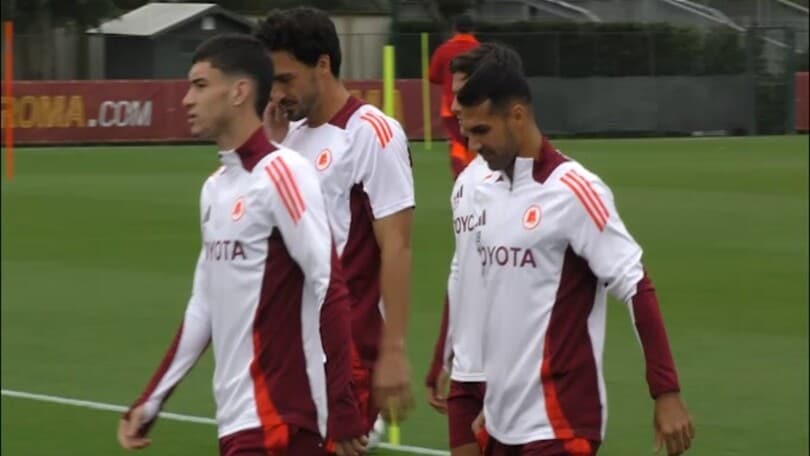 Roma, Dybala torna col gruppo